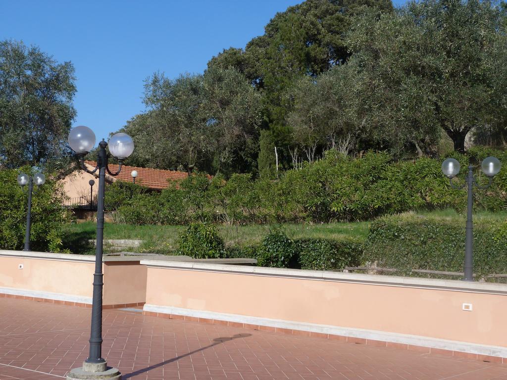 Hotel La Vedetta Livorno Exterior foto