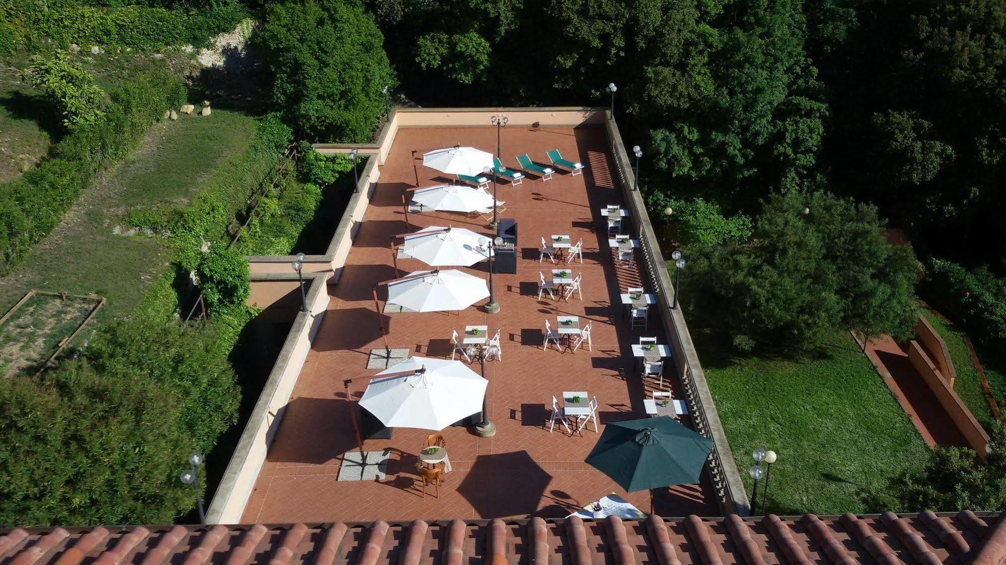 Hotel La Vedetta Livorno Exterior foto